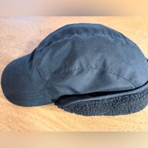 Eddie Bauer’s Black Winter Cap with Ear Flaps, Men’s L/XL